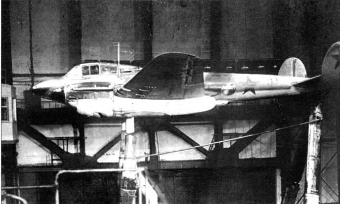 Иллюстрация к книге — Пе-2 [pic_28.jpg]