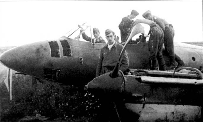 Иллюстрация к книге — Пе-2 [pic_281.jpg]