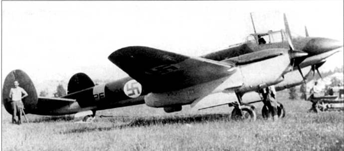 Иллюстрация к книге — Пе-2 [pic_286.jpg]