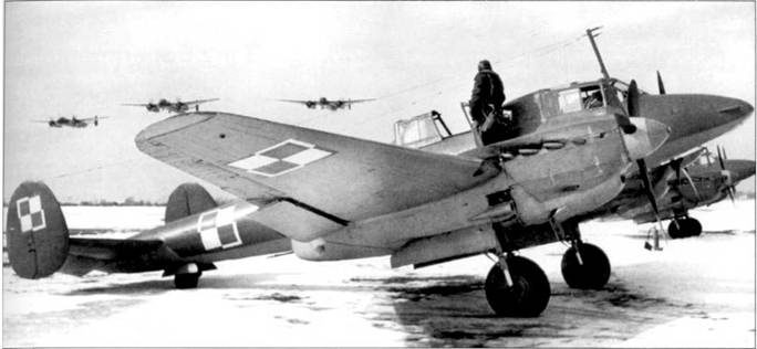 Иллюстрация к книге — Пе-2 [pic_308.jpg]