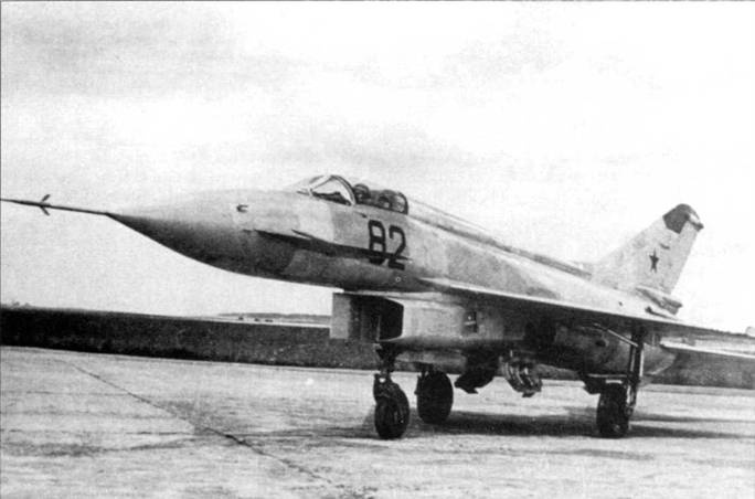 Иллюстрация к книге — МиГ-21 [pic_149.jpg]