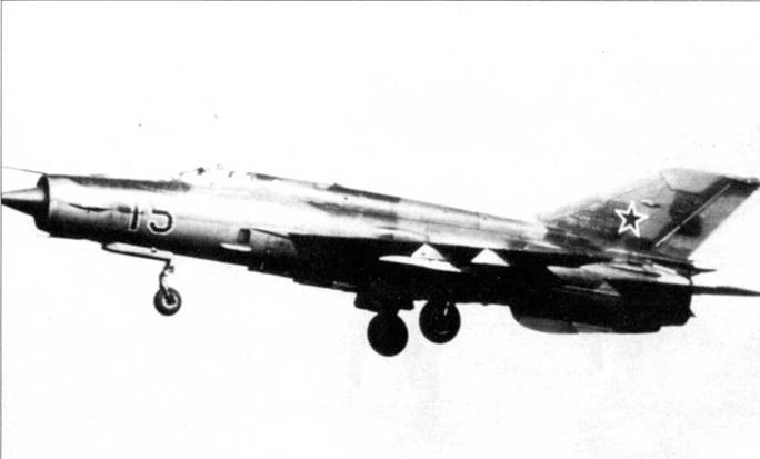 Иллюстрация к книге — МиГ-21 [pic_198.jpg]