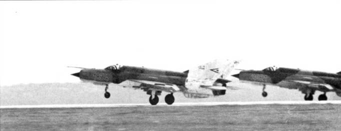 Иллюстрация к книге — МиГ-21 [pic_200.jpg]