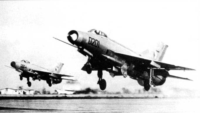 Иллюстрация к книге — МиГ-21 [pic_41.jpg]