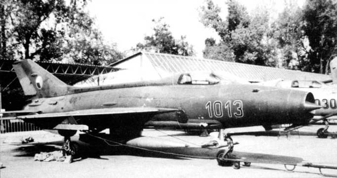 Иллюстрация к книге — МиГ-21 [pic_42.jpg]