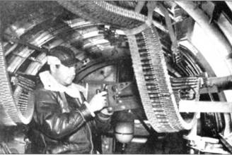 Иллюстрация к книге — B-17 Flying Fortress [pic_188.jpg]