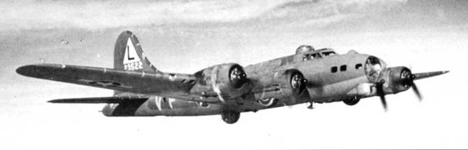 Иллюстрация к книге — B-17 Flying Fortress [pic_199.jpg]