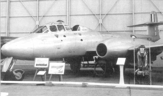 Иллюстрация к книге — Gloster Meteor [pic_176.jpg]