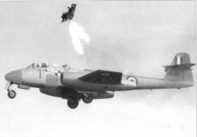 Иллюстрация к книге — Gloster Meteor [pic_177.jpg]