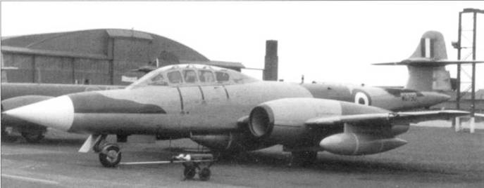 Иллюстрация к книге — Gloster Meteor [pic_195.jpg]