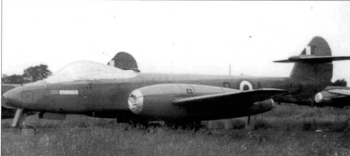Иллюстрация к книге — Gloster Meteor [pic_70.jpg]