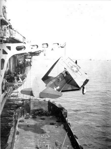 Иллюстрация к книге — SB2C Helldiver [pic_93.jpg]