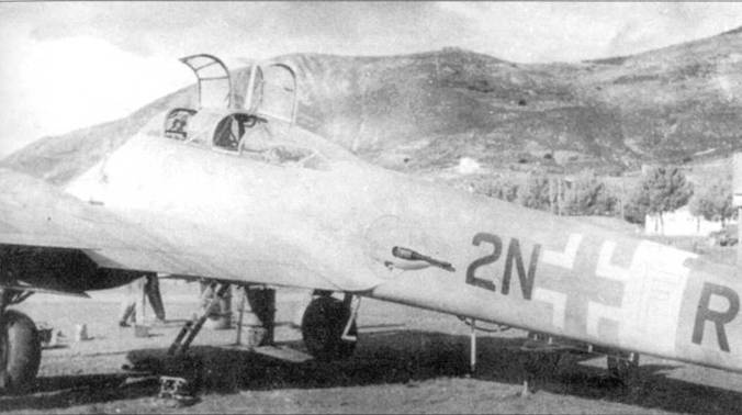 Иллюстрация к книге — Messershmitt Me 210/410 [pic_33.jpg]
