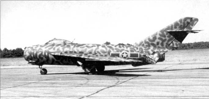 Иллюстрация к книге — МиГ-17 [pic_124.jpg]