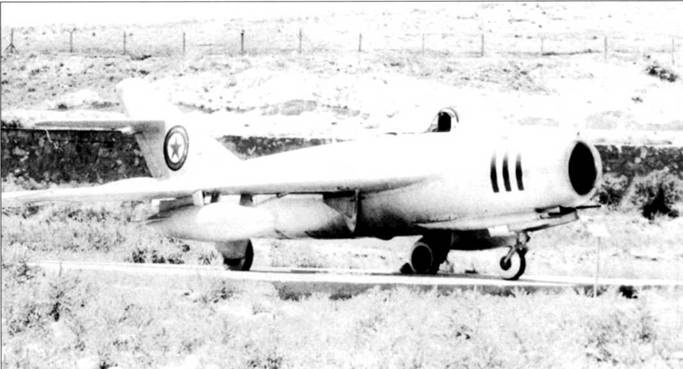 Иллюстрация к книге — МиГ-17 [pic_29.jpg]