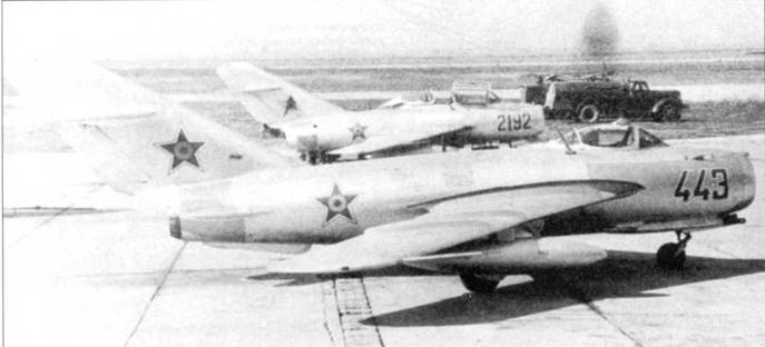 Иллюстрация к книге — МиГ-17 [pic_45.jpg]