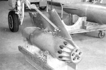 Иллюстрация к книге — МиГ-17 [pic_75.jpg]