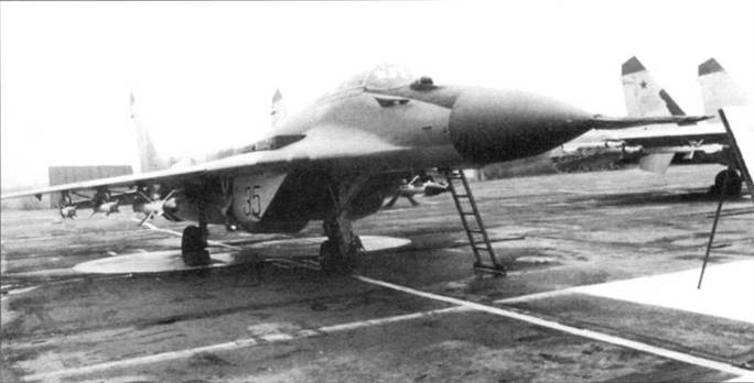 Иллюстрация к книге — МиГ-29 [pic_104.jpg]