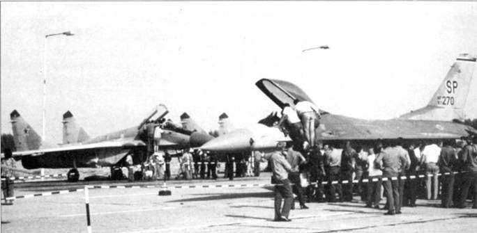 Иллюстрация к книге — МиГ-29 [pic_107.jpg]