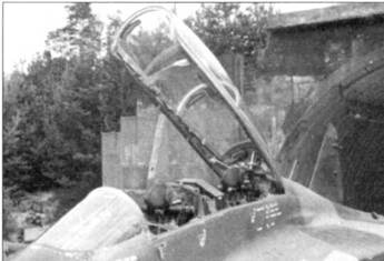 Иллюстрация к книге — МиГ-29 [pic_130.jpg]