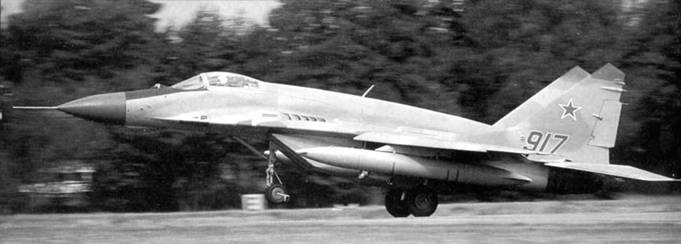 Иллюстрация к книге — МиГ-29 [pic_153.jpg]