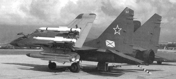 Иллюстрация к книге — МиГ-29 [pic_167.jpg]