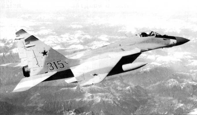 Иллюстрация к книге — МиГ-29 [pic_2.jpg]