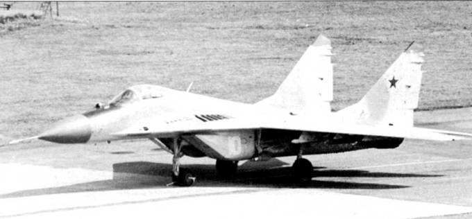 Иллюстрация к книге — МиГ-29 [pic_49.jpg]