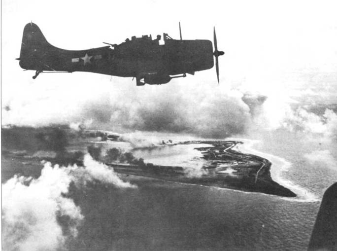 Иллюстрация к книге — SBD «Dauntless» [pic_2.jpg]