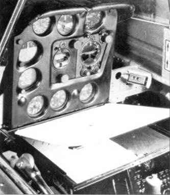 Иллюстрация к книге — SBD «Dauntless» [pic_33.jpg]