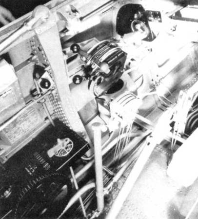 Иллюстрация к книге — SBD «Dauntless» [pic_35.jpg]