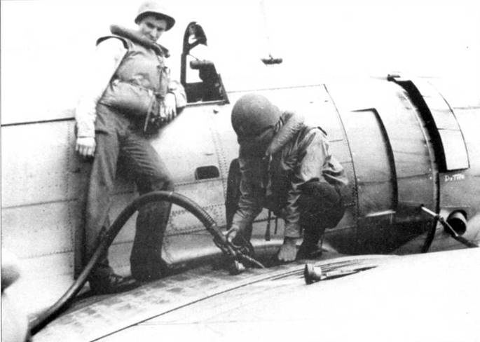 Иллюстрация к книге — SBD «Dauntless» [pic_89.jpg]