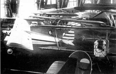 Иллюстрация к книге — У-2 / По-2 [pic_10.jpg]