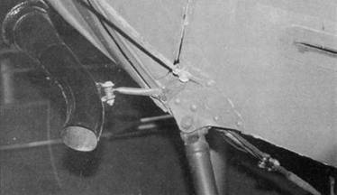 Иллюстрация к книге — У-2 / По-2 [pic_225.jpg]