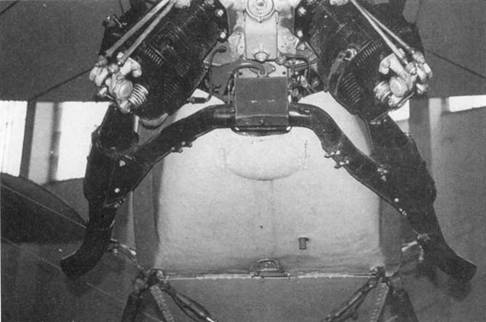 Иллюстрация к книге — У-2 / По-2 [pic_263.jpg]