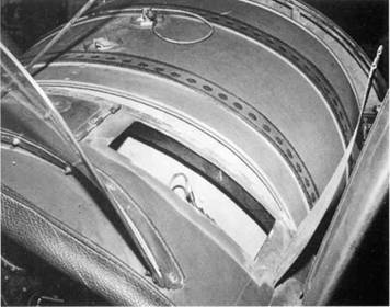 Иллюстрация к книге — У-2 / По-2 [pic_284.jpg]