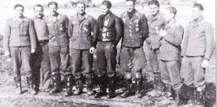 Иллюстрация к книге — Истребители Люфтваффе в небе СССР. Операция «Барбаросса» июнь – декабрь 1941 г. [pic_47.jpg]