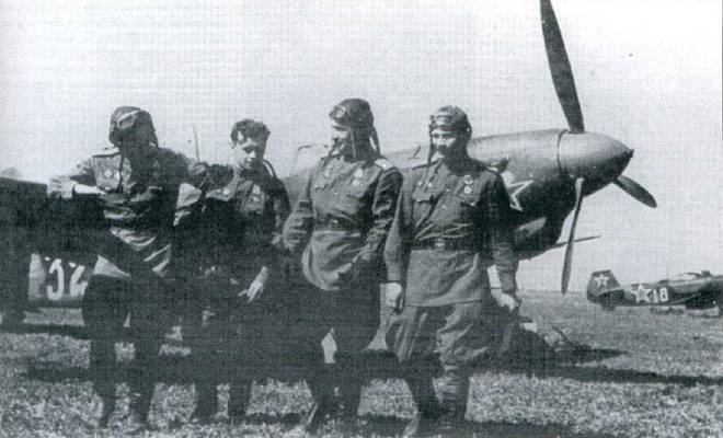 Иллюстрация к книге — Советские асы пилоты истребителей Як [pic_121.jpg]