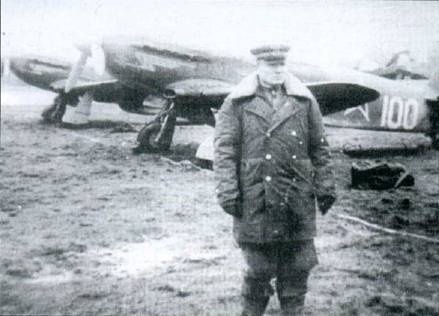 Иллюстрация к книге — Советские асы пилоты истребителей Як [pic_124.jpg]