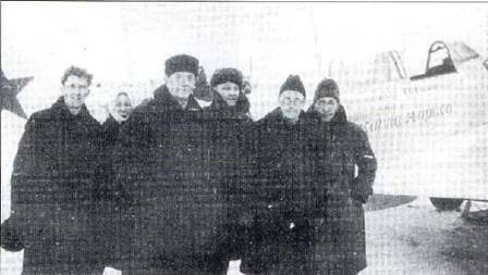 Иллюстрация к книге — Советские асы пилоты истребителей Як [pic_33.jpg]