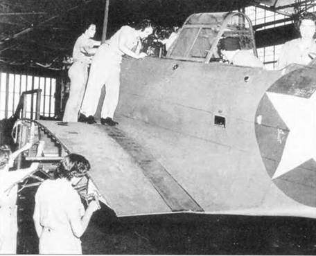 Иллюстрация к книге — Морская авиация США. Камуфляж и обозначения 1938-1945 [pic_81.jpg]