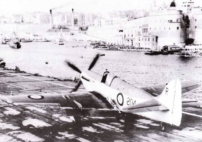 Иллюстрация к книге — Fairey «Firefly» [pic_116.jpg]