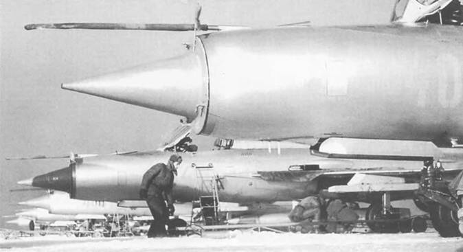 Иллюстрация к книге — МиГ-21. Особенности модификаций и детали конструкции. Часть 1 [pic_87.jpg]