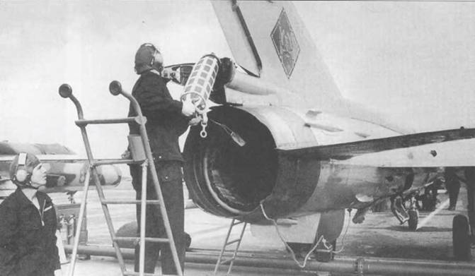 Иллюстрация к книге — МиГ-21. Особенности модификаций и детали конструкции. Часть 2 [pic_173.jpg]