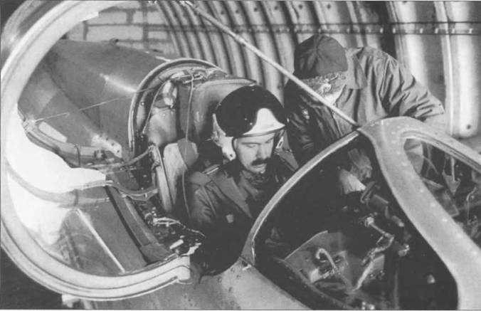 Иллюстрация к книге — МиГ-21. Особенности модификаций и детали конструкции. Часть 2 [pic_82.jpg]