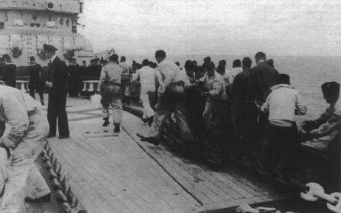 Иллюстрация к книге — Крейсера кригсмарине [pic_82.jpg]