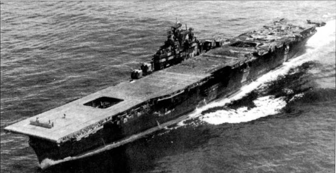 Иллюстрация к книге — Авианосцы США «Essex» [pic_39.jpg]