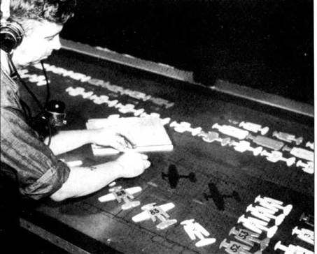 Иллюстрация к книге — Авианосцы США «Essex» [pic_47.jpg]