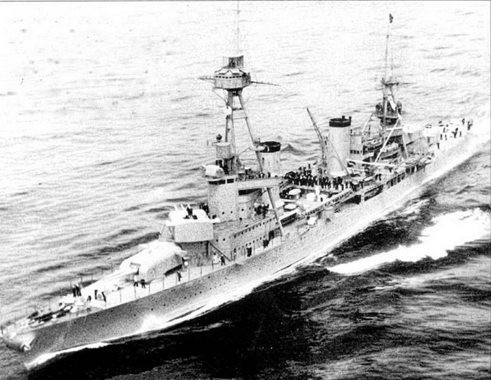 Иллюстрация к книге — Тяжелые крейсера США. Часть 1 [pic_27.jpg]