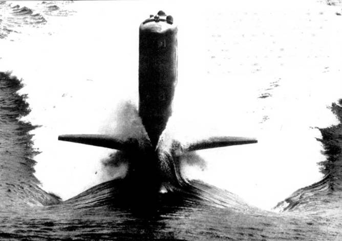 Иллюстрация к книге — Атомные субмарины США [pic_36.jpg]